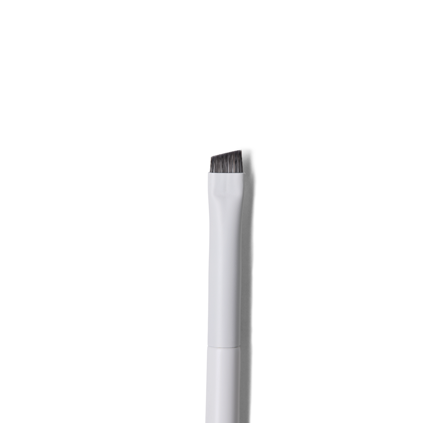 #3 Eyeliner & Eyebrow Brush
